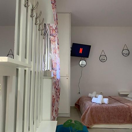 Ayso Inn Tirana City Center エクステリア 写真